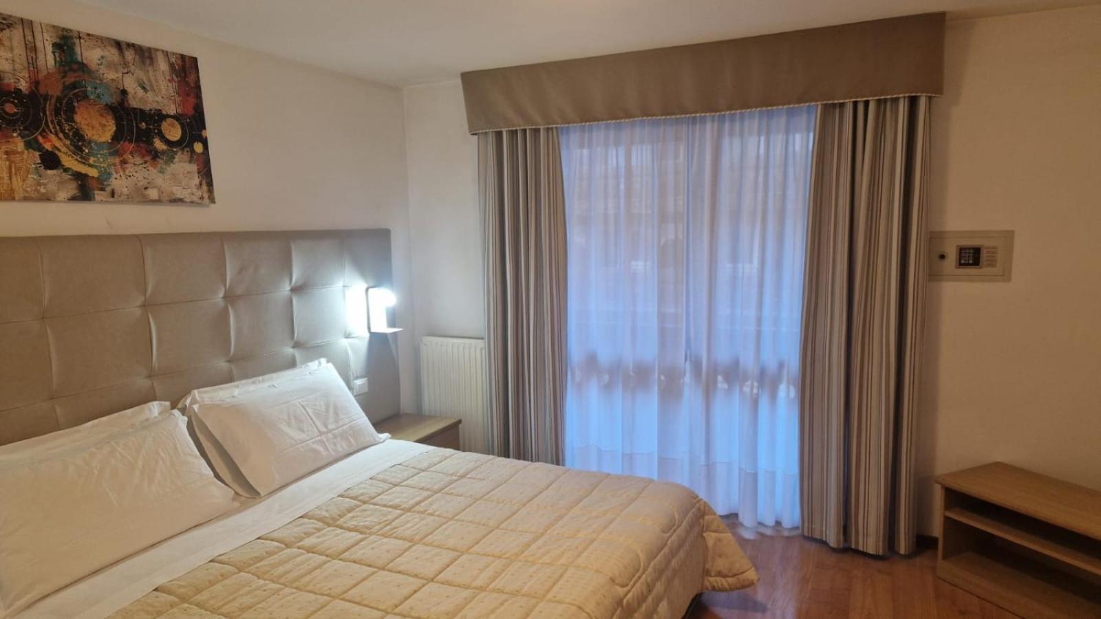 Hotel Sella Ronda Serenella Campitello di Fassa Esterno foto